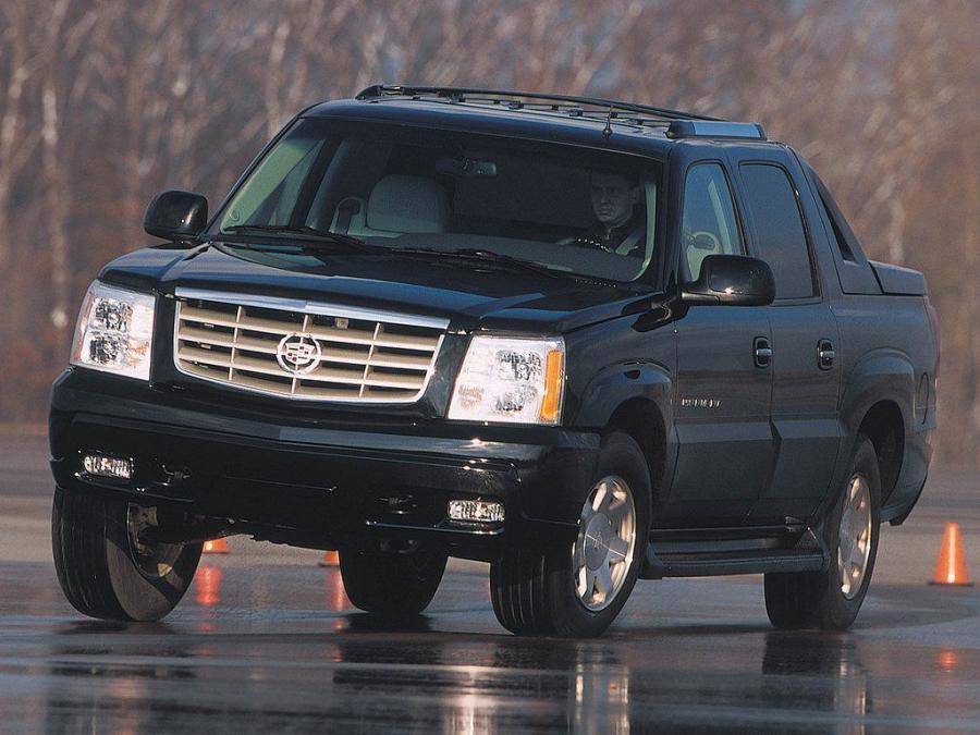  Cadillac Escalade EXT 2002 года  (фото 32 из 39)